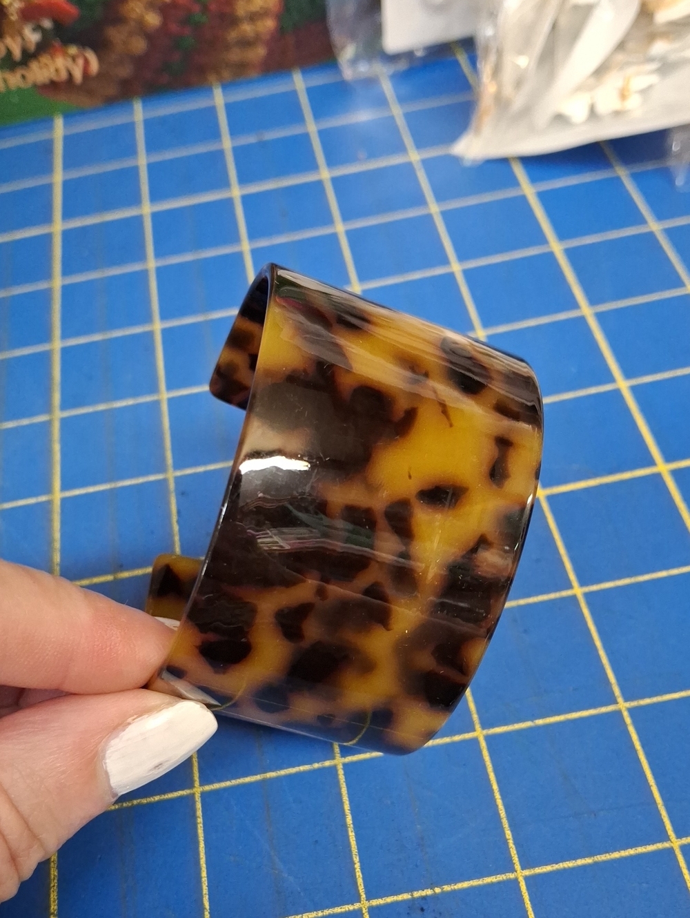 Tortoiseshell Pattern 3" x 2.25" Cuff Resin Bracelet - Brown - Picture 2 of 5